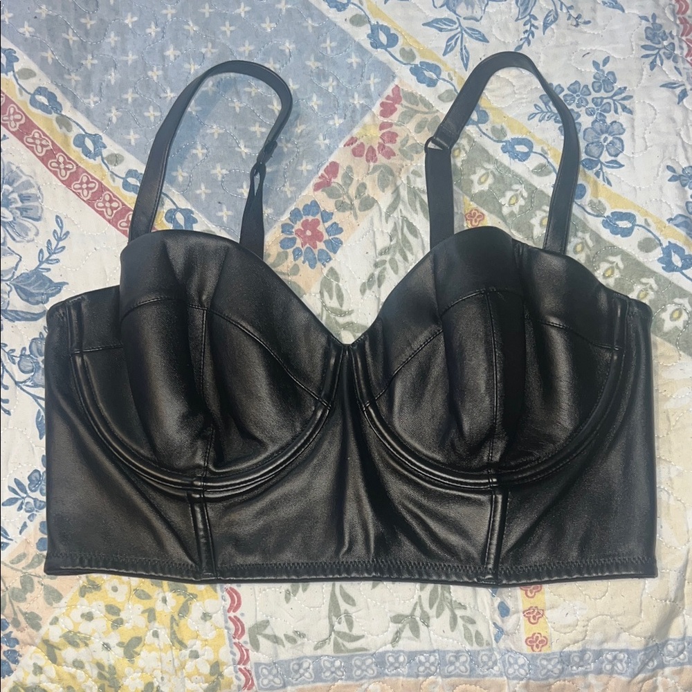 Victoria's Secret Black Crop Top